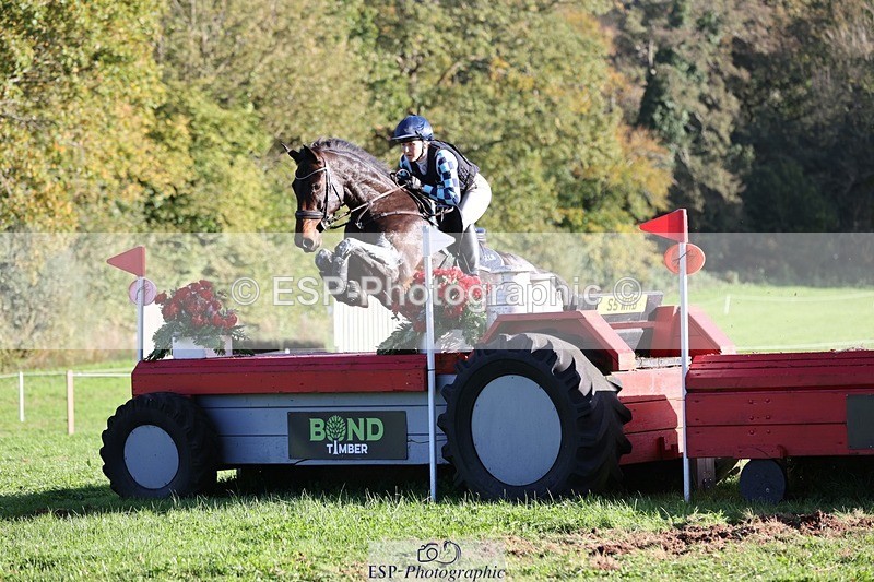 241026-150338-14440 - 553-Hanna.Bertorelli-BWTH.CLASSIC.CUT