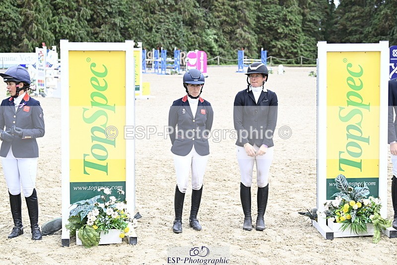 250525A-162055-18701 - Presentations Section D CCI 4 Star