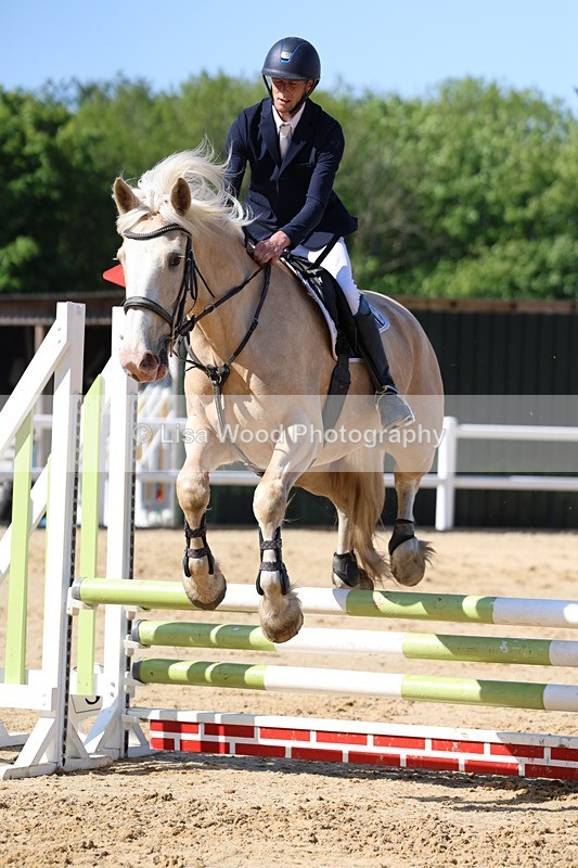 3E7A5102 - Class 3: Senior 80cm