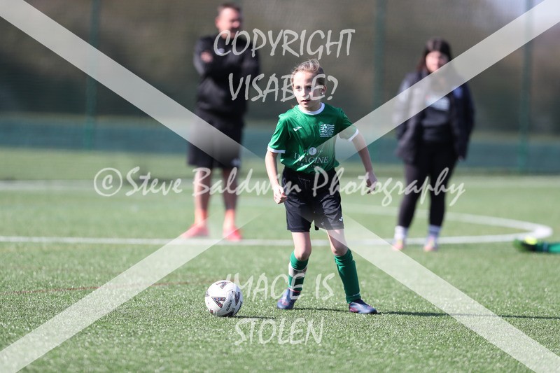 1DX20175 - 2026-03-21 FC Abbey Meads U9 Purple Girls V Stratton Juniors FC U9 Pheonix Girls