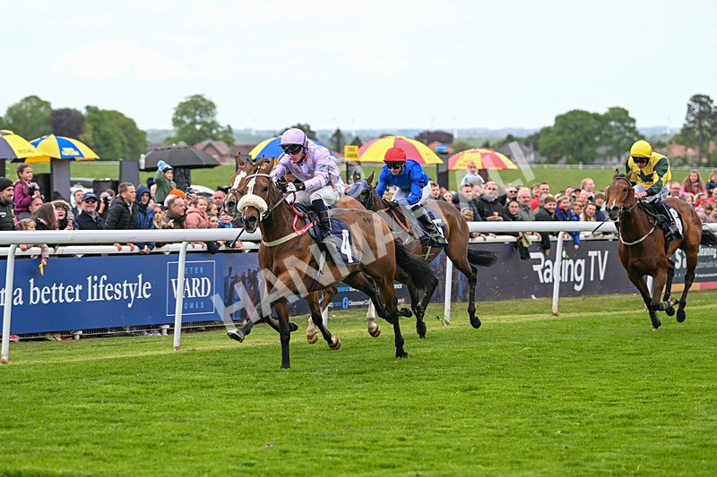 050525-Race 4-Vixey-4674 - Race 4