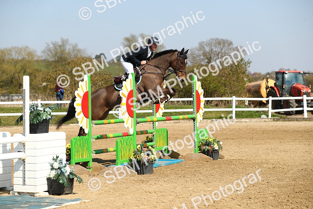 SBM_001020 - Class 4 - Senior Newcomers - 1.10m