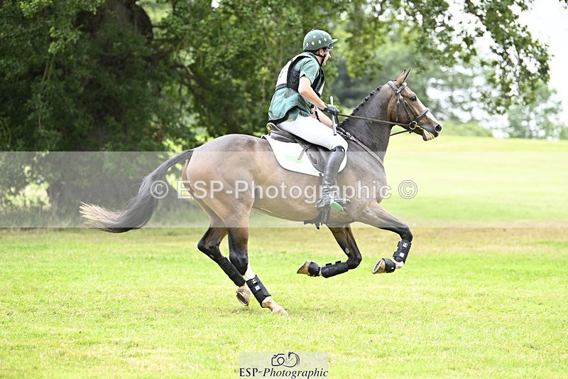 240825X-174308-38237 - 80cm XC 17.30 to End