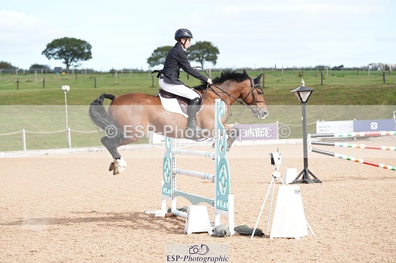 260926-135546-00412 - Cls 8&9 Pony Newc & Foxhunter