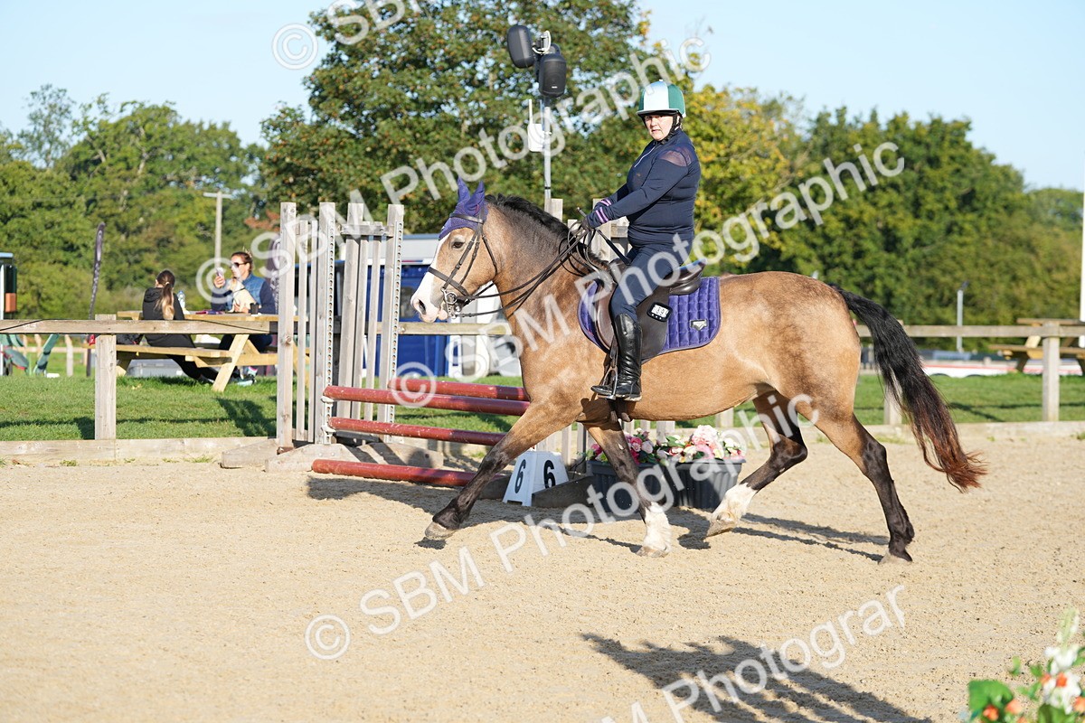 SBM_14208 - J57 - Clear Round 60cm