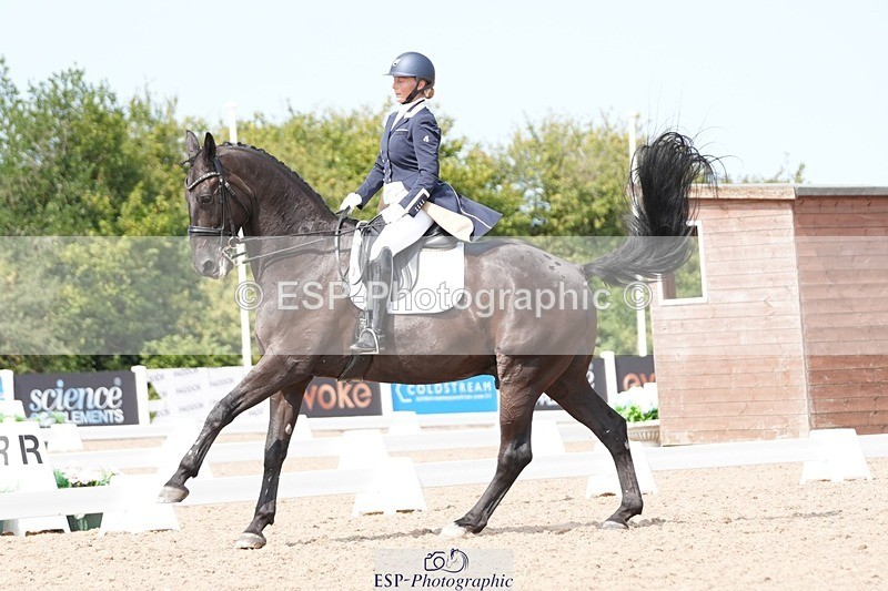 250815-130635-01182 - 017-elaine.scottFlorava