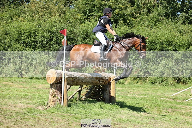 240811A-143845-05338 - 163-