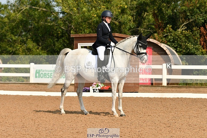 250817-102526-07871 - 207-Esme.LangBrouwershaven.Silvia