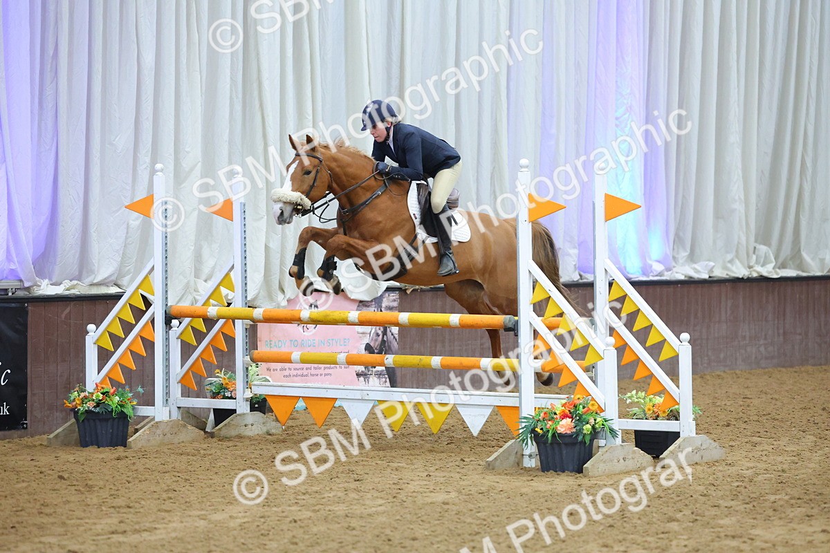 SBM_010009 - Class 21 - Nupafeed Supplements Senior Discovery/ 1m Open - First Round (1.00m)