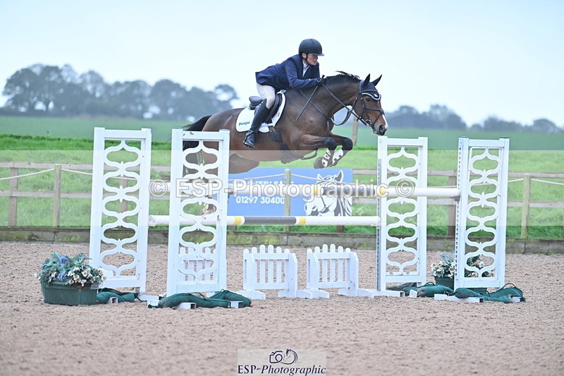 231013A-160517-03204 - Cls 10 National 1.30m Open