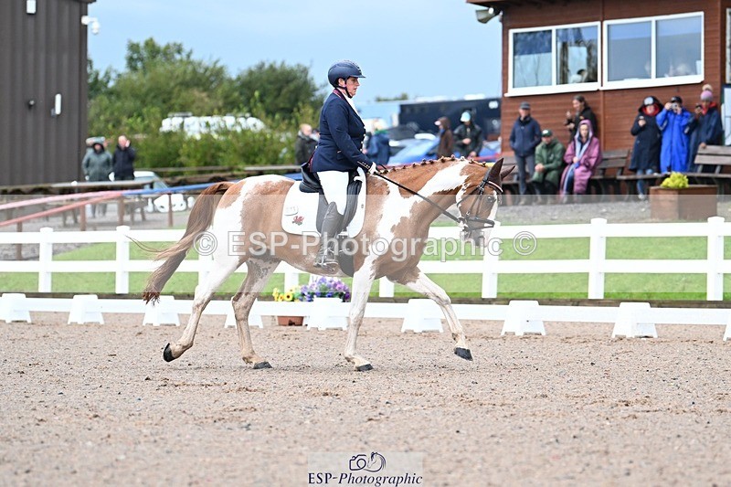 250907-104047-06949 - 016-Sarah.canningJohnny.Knoxville