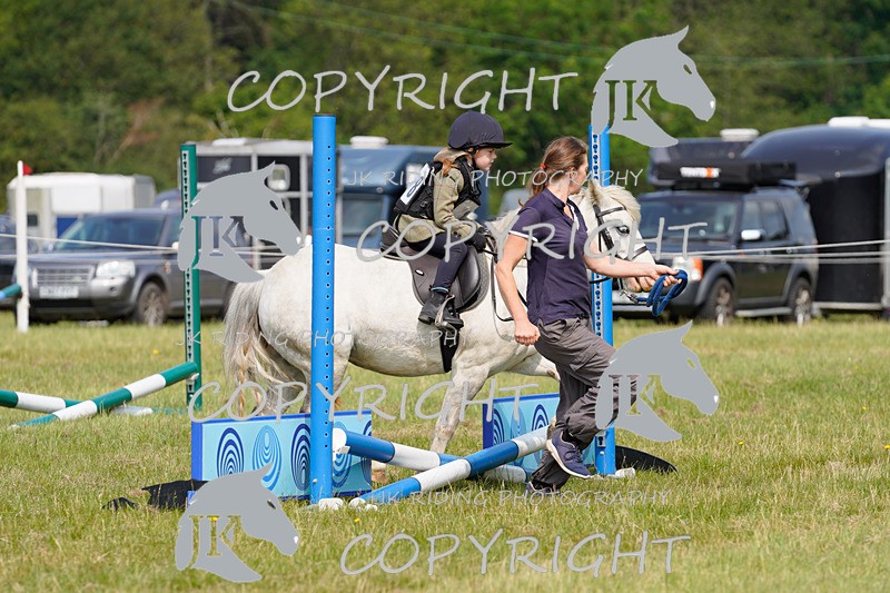 _DSC4421 - CLASS 5 CROSS POLES RING 2