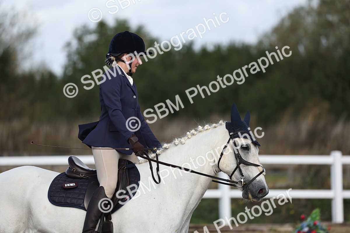 SBM_000832