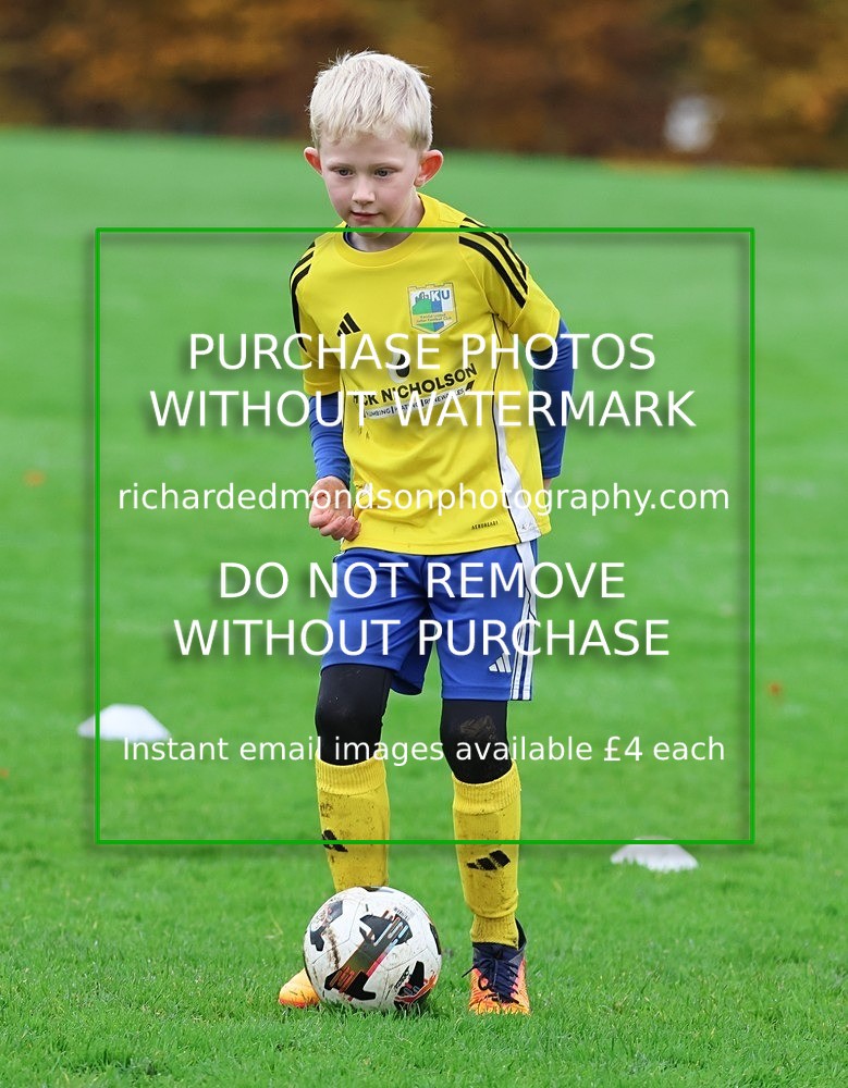 533A3003 - Kendal Utd U8's vs Sedbergh Wanderers Juniors U8 (8/11/25)