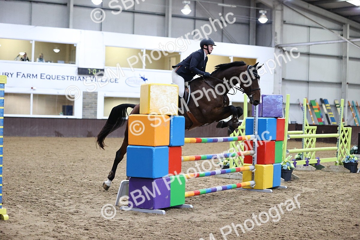 SBM_001778 - Class 4 - Senior Newcomers - 1.10m Open