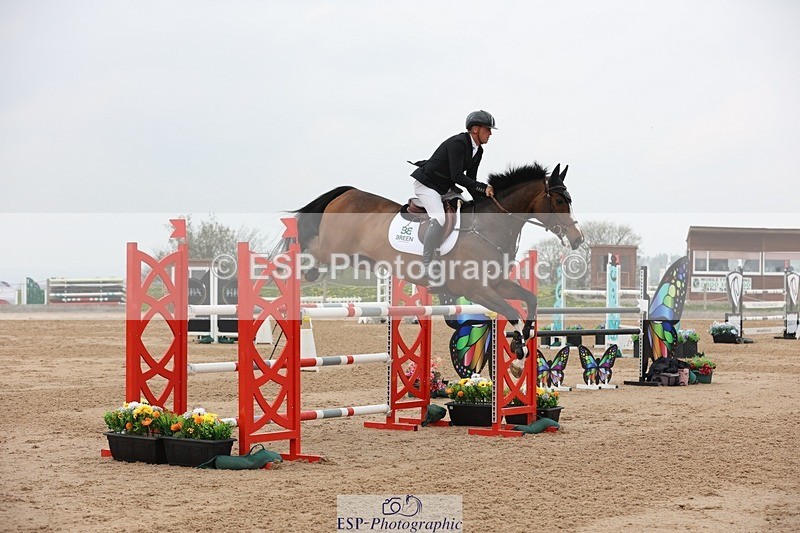 250424-121053-05255 - Cls 1 - 2 Star Small Tour