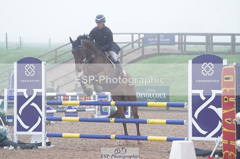 241006A-132750-07015 - Cls 20 Snr Newc & 1.10 Open