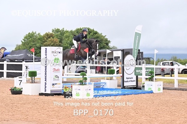 BPP_0170 - CLASS 25 SUN HOYS Redpost Equestrian Senior Foxhunter Second Round