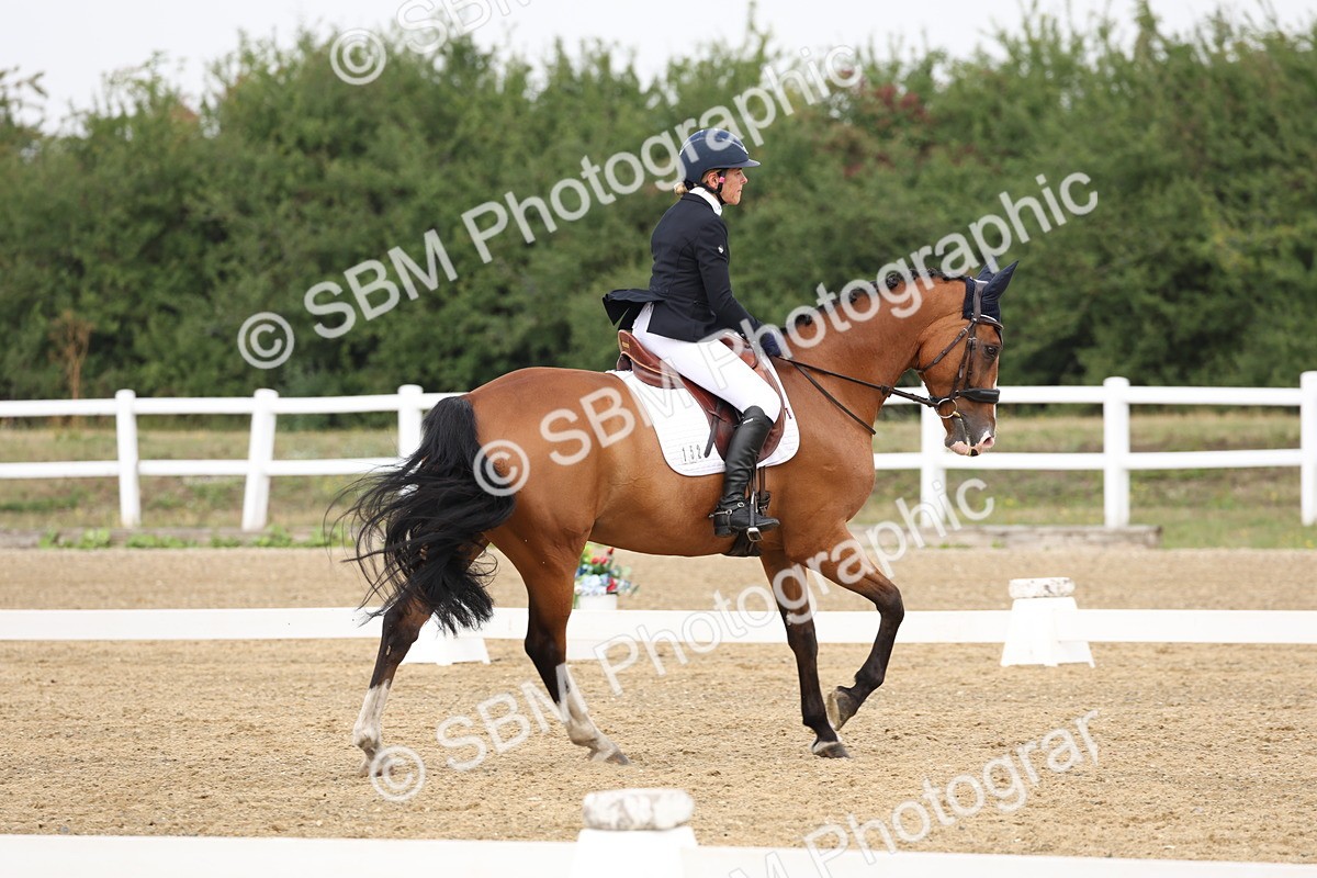 SBM_006264 - Class 6 - novice 6 - 11.50-12.46