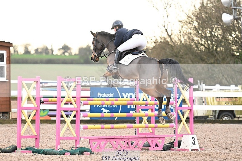 251206-134809-01183 - Cls 13 Snr Foxhunter and 1.20m