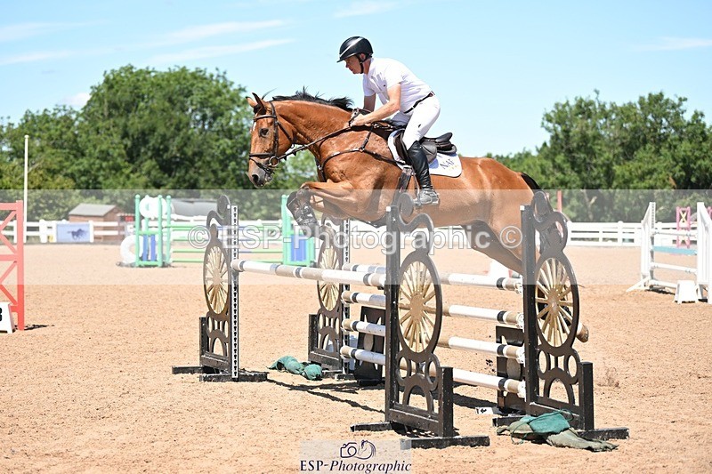 250709-125255-00660 - Cls 4 Snr Newcomers & Snr 1.10m