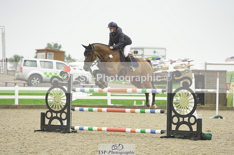 230722A-114132-08922 - Cls 19, 1 Star Silver 1.20m