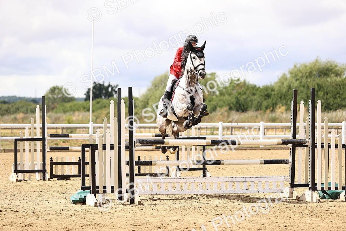 SBM_026713 - Class 13 - Senior Newcomers - 1.10m