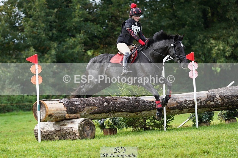 231021-130038-17077 - 414-LAMBORO.SPARKY-Lucy.Jowett-SC+XC