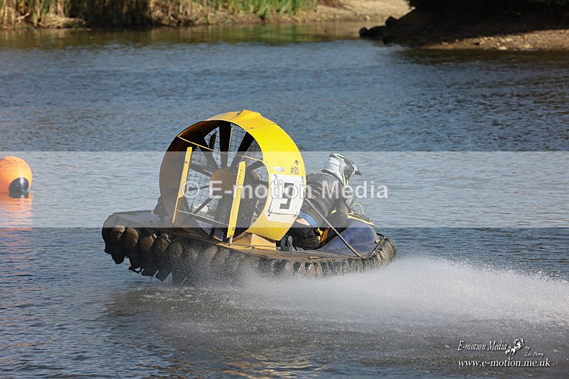 HCWC 230826 980 - Hovercraft W C Race Day 3