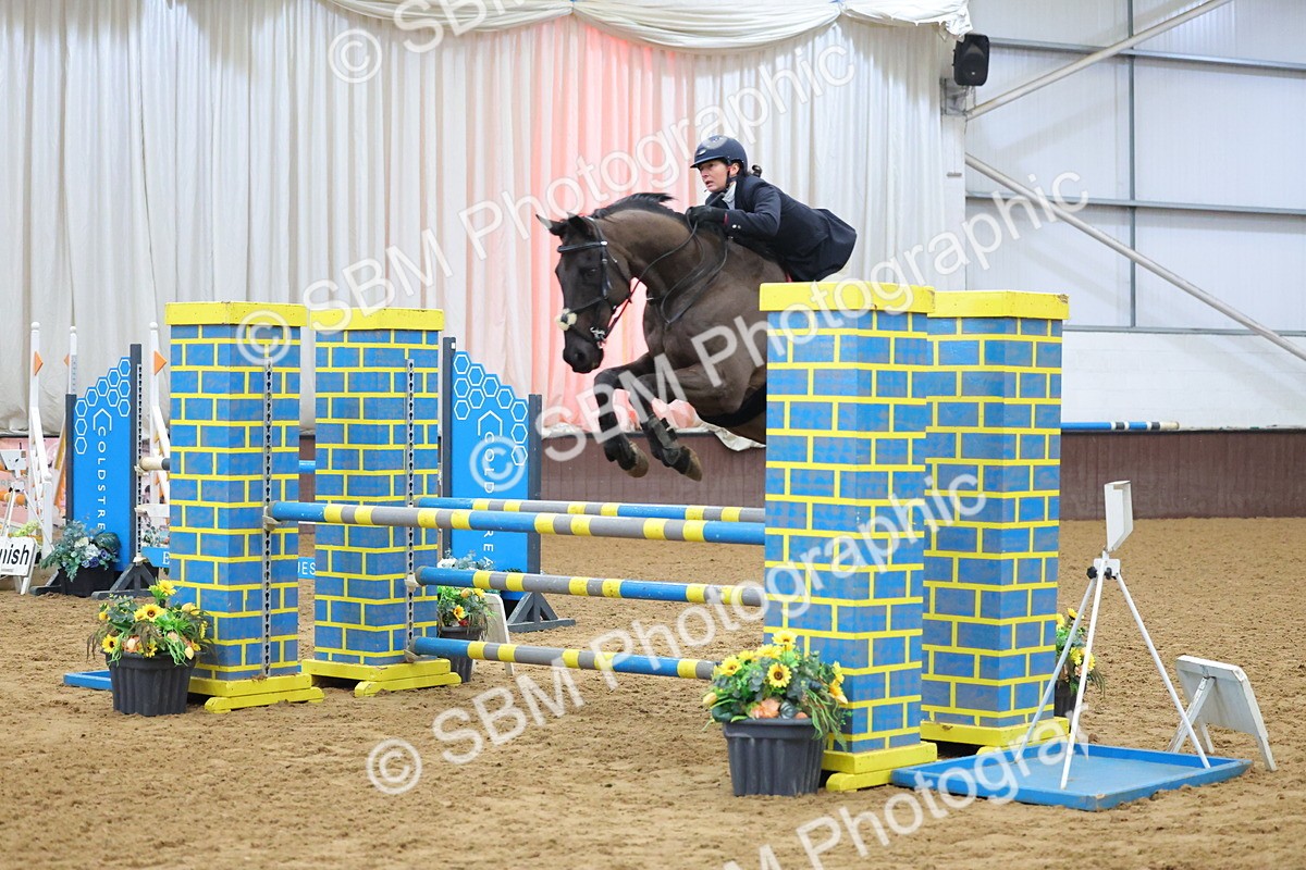 SBM_008314 - Class 21 - Nupafeed Supplements Senior Discovery/ 1m Open - First Round (1.00m)