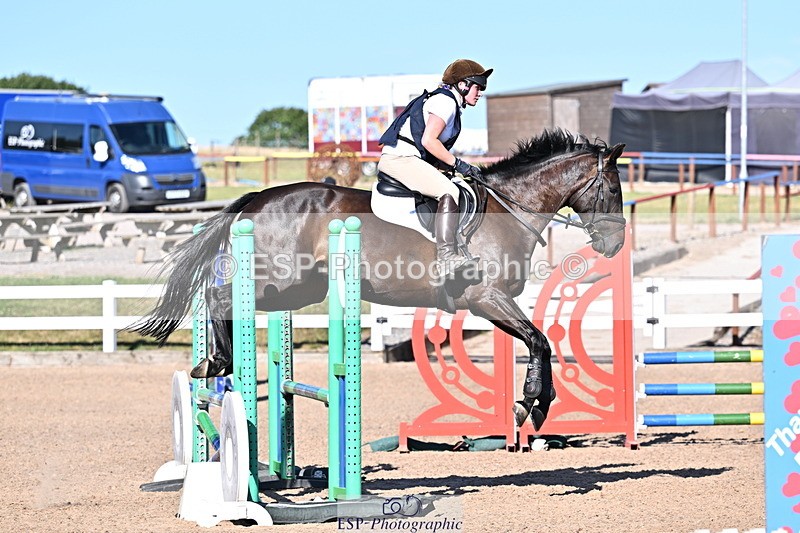 250708A-175704-00391 - 80cm Classes