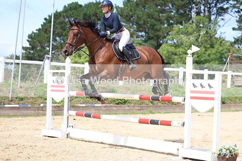 3E7A1754 - Class 8: Senior Newcomers/1.10m open