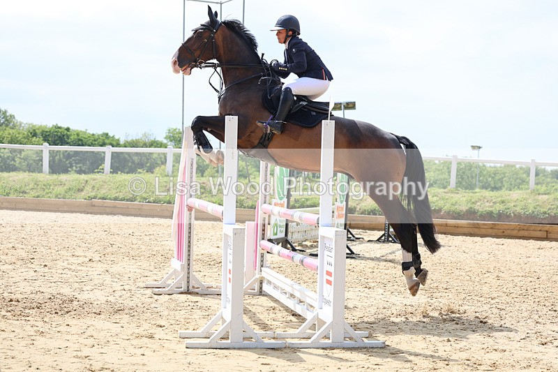 3E7A1048 - Class 13: Senior Newcomers/1.10m open
