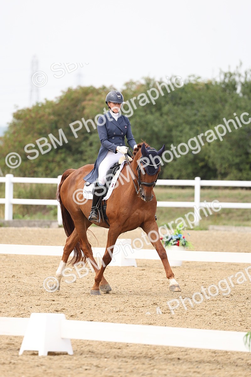 SBM_007503 - Class 9 - FEI INT I - 14.57-15.45