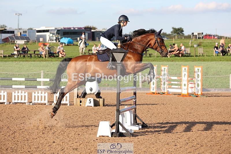 230915A-173319-03315 - Cls 7 Snr 1.20m Derby