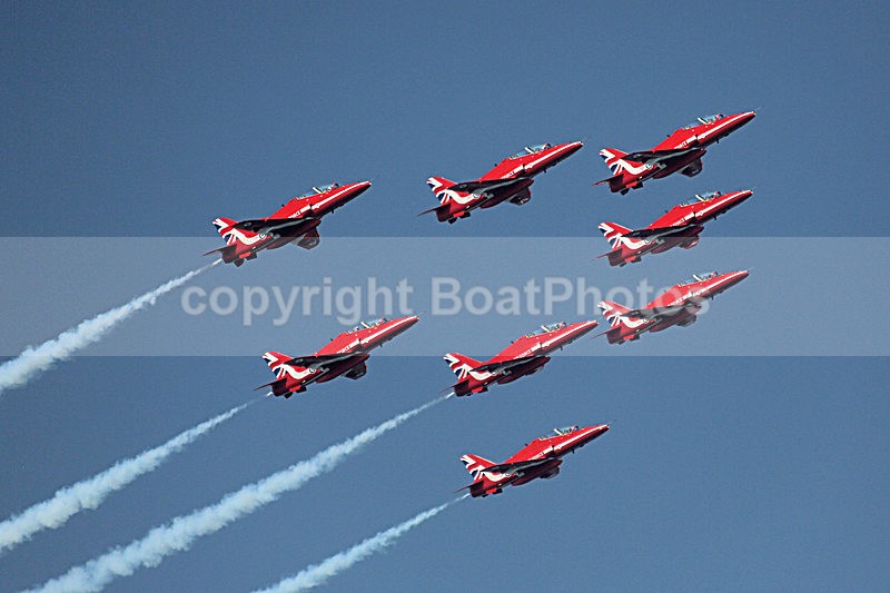 150822 THE RED ARROWS WT7A1081 - BOURNEMOUTH AIR SHOW -SATURDAY 22nd AUGUST 2015