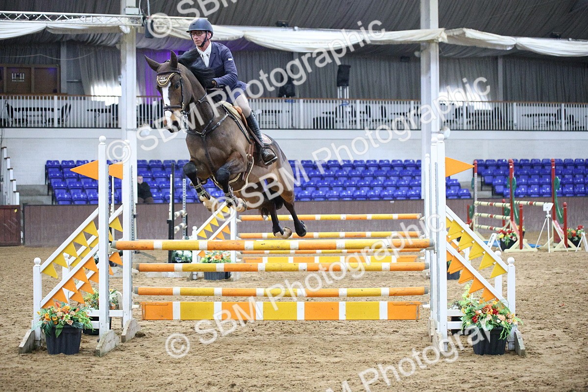 5K7A4169 - Class 3 - Senior Newcomers/ 1.10m Open