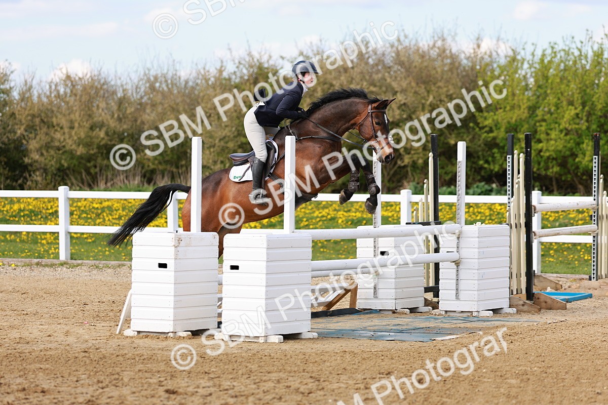 SBM_002369 - Class 5 - Senior Foxhunter - 1.20m