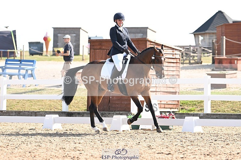 250816-100951-03306 - 054-Ella.MatraversBallymitty.Mac