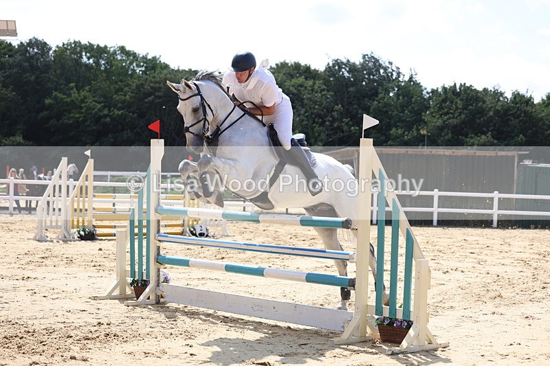 3E7A1774 - Class 8: Senior Newcomers/1.10m open