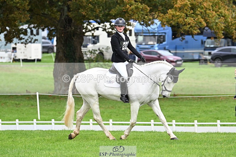 251023A-114224-03651 - G-515-Jessica.Saunders