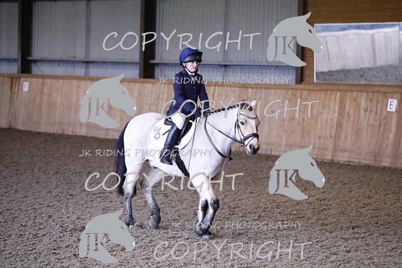 _R6A1505 - Class 1 walk trot 2022