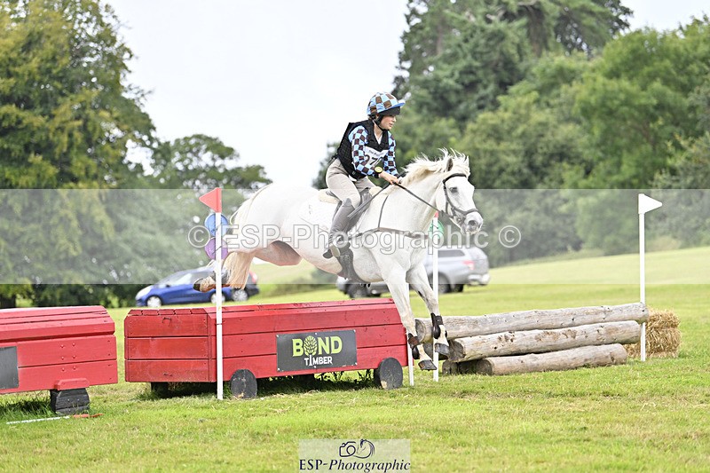 240825X-173105-38180 - 80cm XC 17.30 to End