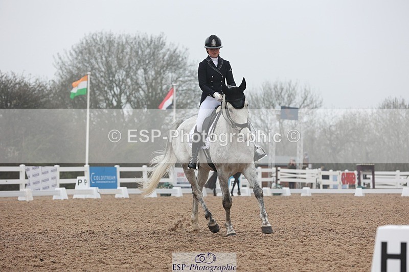 250404-094433-04576 - 083+087-ellie.romanello+Jenny.Lo-vel