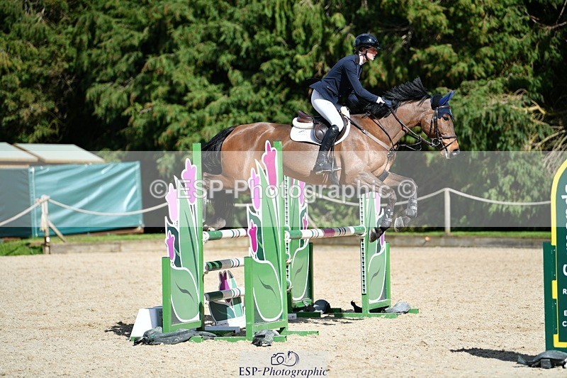 240324-131310-02823 - Cls 9 Snr 1.05m Open