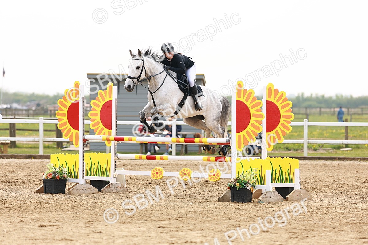  - Class 18 - Senior Newcomers - 1.10m