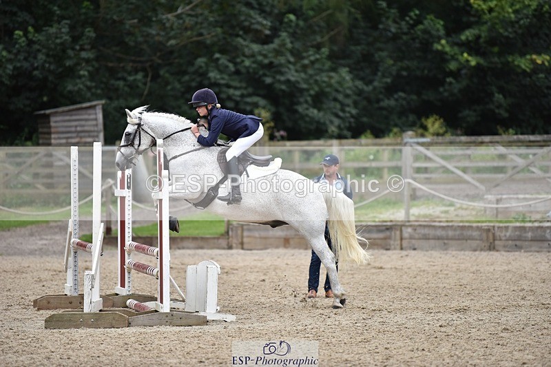 240802-104426-00933 - 80cm Round 1