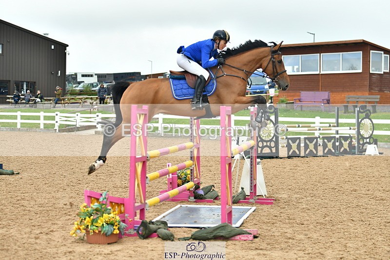 230505A-163917-05473 - Cls 19 Snr Newcomers