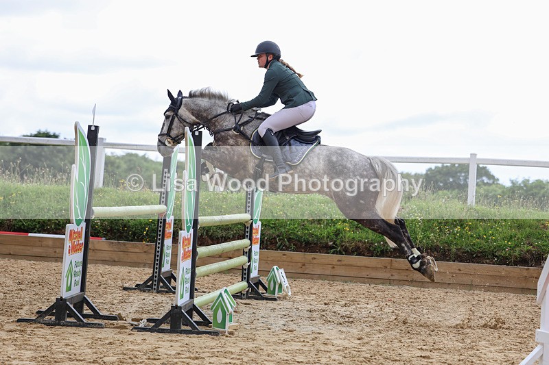 3E7A4217 - Class 7: Senior Newcomers/1.10m open