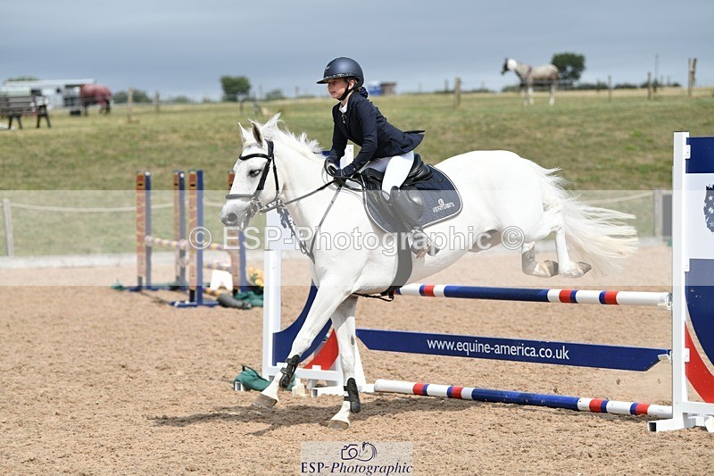 250807-132532-01164 - 80cm Round 2